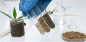 Zestaw odczynników i szkła laboratoryjnego do ekologicznego badania wody, deszczu i gleby