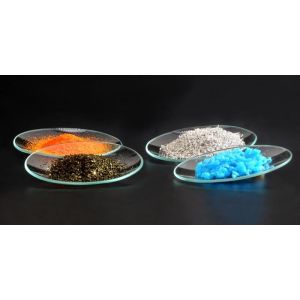 Zestaw odczynników i chemikaliów do nauki chemii w szkole podstawowej